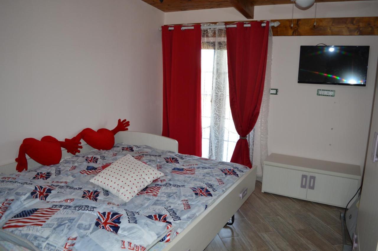 Villa Carmen Castel Volturno Exteriér fotografie
